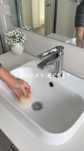 Daily Reset vs. Weekend Reset: Keeping Your Home Clean