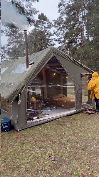 1+1 TENT TOUR