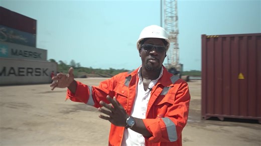 239K views · 8.5K reactions | [Replay] Made In Africa : la révolution du bois au Gabon Avec 88% du territoire recouvert de forêt tropical et un taux moyen annuel de déforestation de moins de 0,1%, le Gabon est l’un des pays africains, où forêt rime avec opportunités. Le pays a donc décidé de faire du bois, moteur de son économie en le transformant en produit à forte valeur ajoutée. #RTIinfo | RTI Info | Facebook