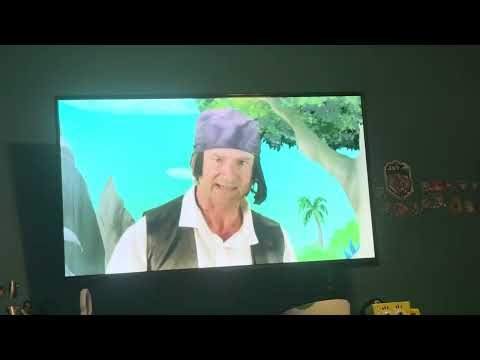 Neverland Pirate Band Version 1 In French