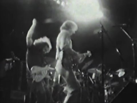 Truckin' (v2) - Grateful Dead - 4-12-1978 - Duke Univ, Durham, NC set2-07