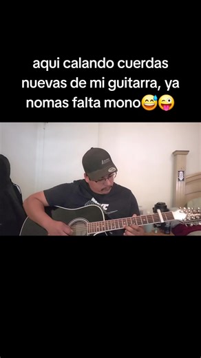 Coqui Ocastro: New Guitar String Tuning Tips