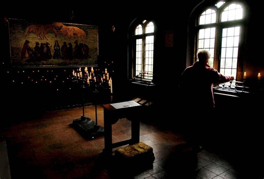 En Grande-Bretagne, un tiers des prêtres catholiques sont mariés | RTS