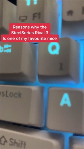 The lighting isn’t very good #SteelSeries #Mouse #gaming #minecraft #fyp #foryoupage