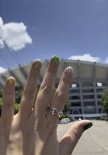 อากาเซ่!!!!💚 Ready for Got7 concert Nestfest in Bangkok. See you.😍 #ราชมังคลาฯ #bangkok