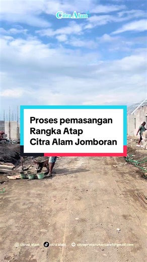 Hari ini minggu ke 6 sudah memasuki tahap pemasangan rangka atap CITRA ALAM JOMBORAN 🤲🏻 #beranda #rumahsubsidi #klaten24jam #rumahpertama #kerja