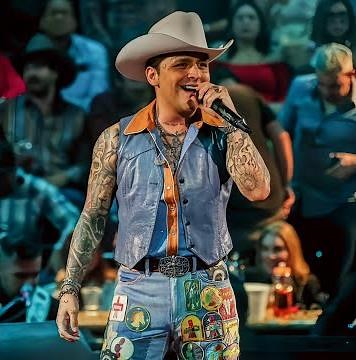 KBRON Y MEDIO (Adelanto) - Christian Nodal "Pal Cora Album"