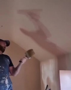 5K views · 52 reactions | A little bit of Refina water brush and Plaziflex action for Totally Plastered Here's what they use: 1mm Plaziflex Trowel Premium Pure Bristle Water Brush Find everything you need here: https://www.refina.co.uk/ | REFINA | Facebook