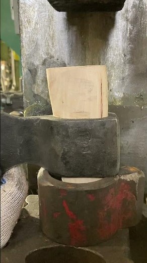 Taiga Axe handle fitting