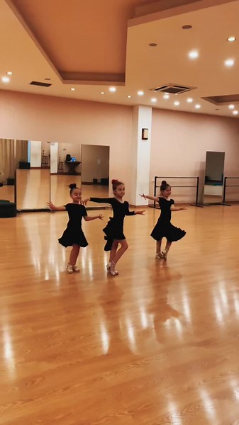 #primedance #salomechachuadancestudio #latin #foryou #dance #fyp #debiut #princess #goodluck