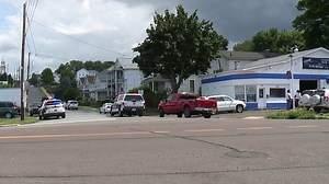 Man chases customer with machete at auto shop in Scranton
