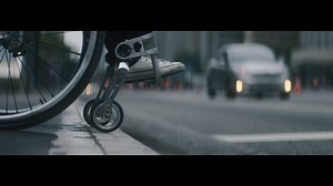 A Ford tem orgulho de compartilhar com vocês o nosso novo projeto de inovação, um protótipo que promete levar mais liberdade e mobilidade à vida das pessoas. Conheça o Accessibility Mat (Tapete de Acessibilidade Ford), o protótipo do tapete de porta-malas do Ecosport, redesenhado para funcionar como uma ferramenta de acesso portátil para cadeirantes. Assista o filme de lançamento e saiba mais. | Ford Brasil