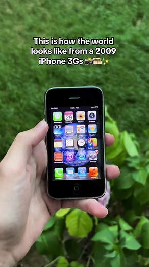 Step into the Nostalgic Past: 2009 iPhone 3GS Camera Control
