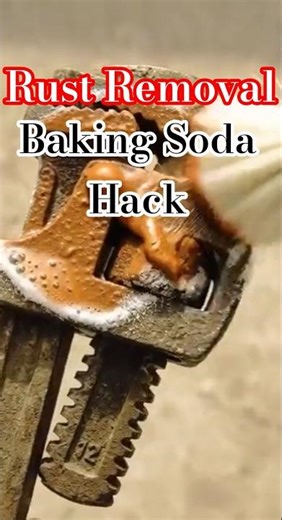 Deep Rust Removal || Baking Soda + Water Hack that actually work 🏎️✨ #shorts