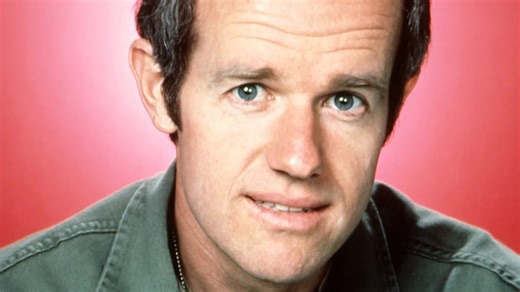 ‘M*A*S*H’ Star Mike Farrell Makes Bold Confession About Replacing Wayne Rogers