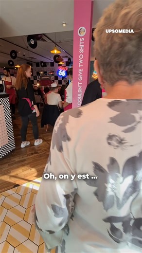 3M views · 13K reactions | Ils ont emmené leur grand-mère dans un restaurant réputé pour son t*rrible accueil  | Positif | Facebook