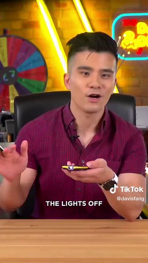 Samsung Galaxy Beam 2012 Projector Review