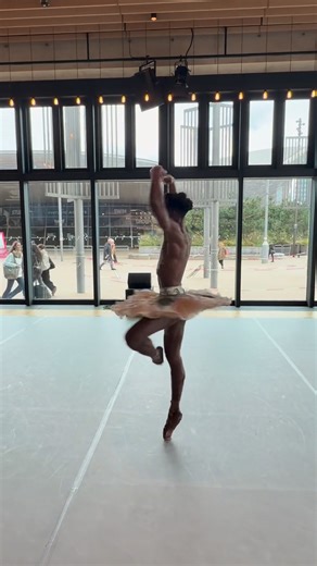 53K views · 2.7K reactions | LISTEN UP! The sound of pointe shoes on the dance floor is second to none  #ballet | Kadeem.enpointe | Facebook