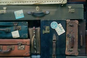 15 Moving Immigration Poems to Read Today | Book Riot