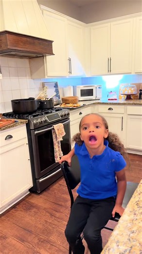 Effortless Cleanup with Rubbermaid EasyStore Containers