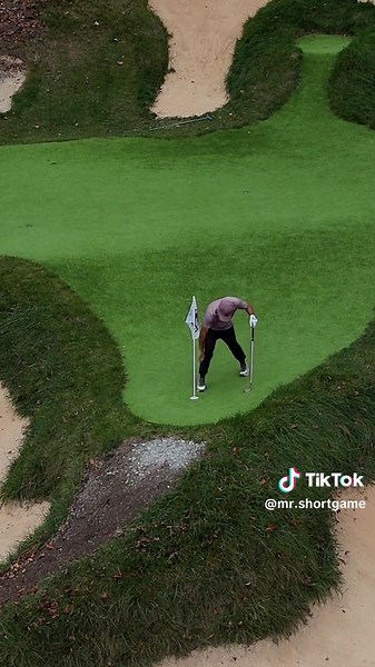 Playing the hardest golf course in the world #bigfoot @Bigfoot PitchPutt #pitchnput #pitchputt #mrshortgame