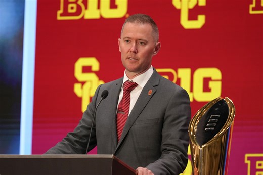 USC Linked to College Football Hall of Fame Coach