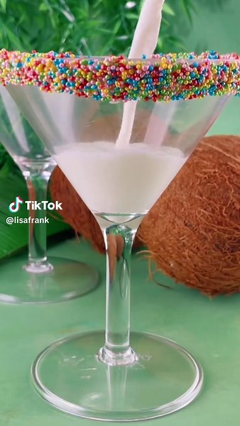 yes please 🌈✨ #lisafrank #lisafrankvibes #rainbow @foodie beats | lisa frank