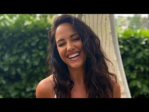 Emily Compagno Shows Off Her Perfect Figure In New Photo!