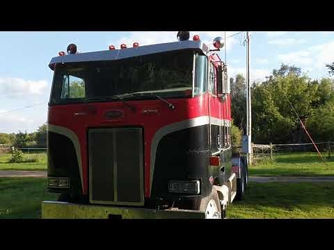 Big Rig Life:: closer look at my 1985 362 peterbilt
