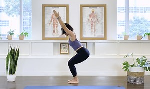 30-Minute Full Body Pilates Flow for Beginners with Mira