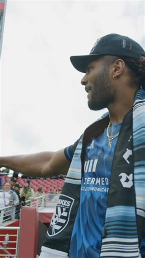 Season opener mood ⚽️Good luck this season San Jose Earthquakes! #BayAreaUnite | San Francisco 49ers