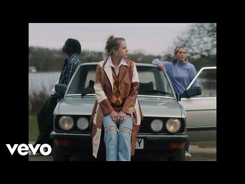 Mathilda Homer - Rock Bottom (Official Video)