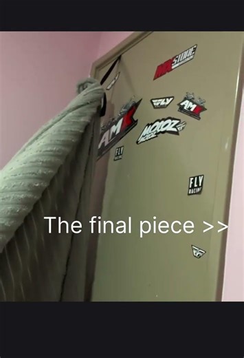 +- My therian school assignment - 3-4-26 -+