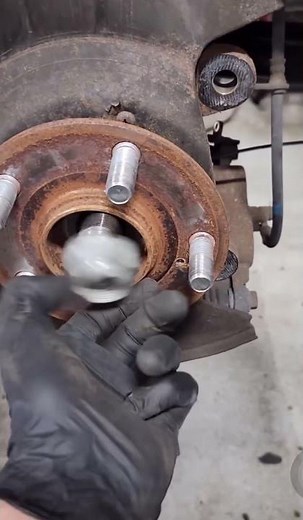 Honda pilot 2016 front Struts Replacement! #shorts #honda #tips