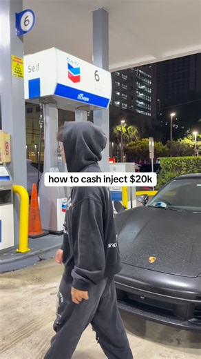 Josh Chang on Instagram: "comment “cash” and i’ll send you my free guide on how to cash inject $20k into your coaching biz"
