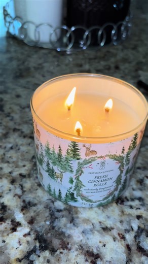 Cinnamon Roll Candle from Bath and Body Works