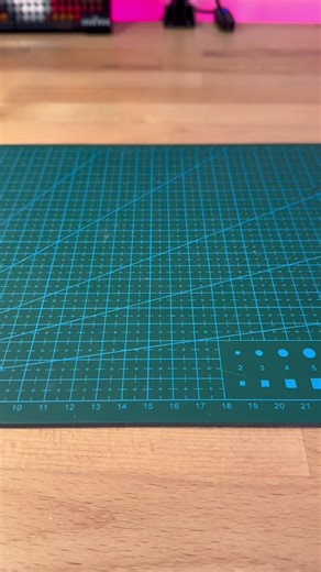 Panel Lining HG Moon Gundam Using Tamiya Panel Liner is so satisfying! I really enjoy the capillary action and how it bleeds throughout the lines. And incredibly easy to clean if you mess up! I’ve heard that it can make the plastic brittle if I don’t topcoat the figure first, but I don’t plan on moving it much so hopefully shouldn’t be a problem. Materials Used: 🖌️Tamiya Panel Liner (Gray, Black, and Brown) 🧽 Tamiya X-20 Thinner 🧻 Pointed Q-Tips #gundam #gunpla #bandai #gundamstagram #gunplab