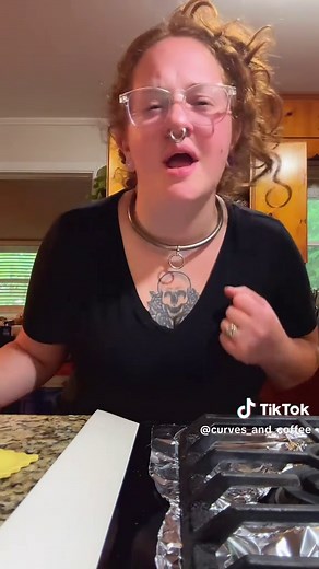 Celebrating Curvy Redheads: Embrace Your Chubby Side