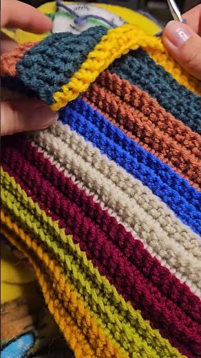 🌈 Colorful Crochet Neck Warmer — Easy Tutorial