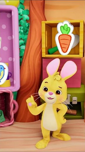Pooh Bear and Rabbit decorate cards with stickers! 🐰 | Playdate with Winnie the Pooh | Disney Jr.⁩