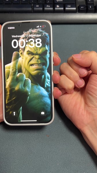 How to Download CapCut for Dynamic Wallpapers