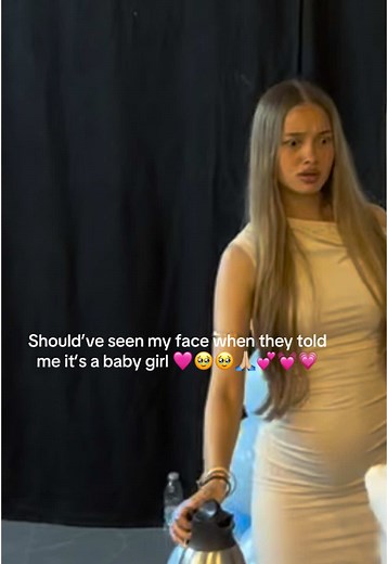 A girl was SHOOK want ik dacht gewoon echtttt dat het een jongetje was hahahahaha 🥹💞💕 #genderreveal #girlmom