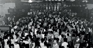 14 μαγαζιά της παλιάς Αθήνας που έκαναν πάταγο τις δεκαετίες '70 - '90