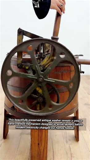 How Old Fashioned Manual Laundry Machines Cleaned Your Clothes