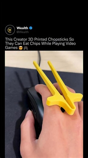Wealth on Instagram: "This solves a problem every gamer pretends doesn’t exist. 🧠🖐️ Instead of putting snacks down or coating a keyboard in crumbs, these finger-mounted chopsticks let you eat mid-game without ever letting go of the mouse. No mess, no interruptions, no loss of focus. It’s a simple mechanical idea executed cleanly. Lightweight, ergonomic, and positioned to move naturally with finger motion, turning eating into a background action instead of a distraction. This is what practical 