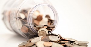 New to Investing? No Problem! 10 Financial Influencers Share Their Best Tips for Beginners