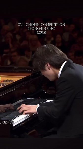 Winners of the Chopin Competition – 17th International Chopin Piano Competition – Warsaw 2015 – Seong-Jin Cho 🇰🇷 Here he performs Chopin’s Polonaise in A-flat major, Op. 53 — one of the most iconic and heroic works in the entire piano repertoire. His performance was powerful and deeply refined — leaving absolutely no doubt who the winner was that year. At just 21, Seong-Jin Cho became the first South Korean pianist ever to win the Competition. His artistry — a perfect balance of elegance, clar