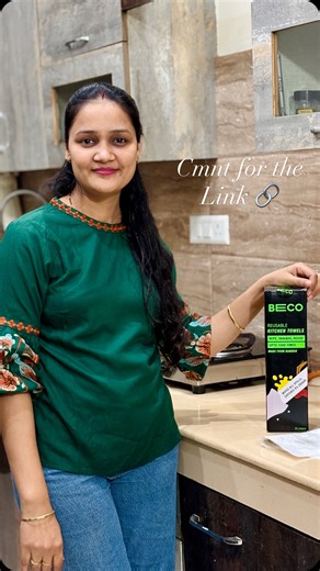 Ruchi Kedia🧿🧿 on Instagram: "Spilled chai, milk or curry? No stress! ☕🥛🍛 This Beco Kitchen Towel absorbs spills in seconds and cleans like magic ✨ Unlike regular tissues or old towels, it doesn’t tear, doesn’t stink, and can be washed & reused again and again ♻️ One towel, multiple uses — kitchen counters, slabs, gas stove & more. A small switch that makes your kitchen cleaner and more eco-friendly 💚 Comment LINK to get yours 🛒 #Beco #BecoKitchenTowel #EcoFriendlyLiving #ReusableTowel #Kit