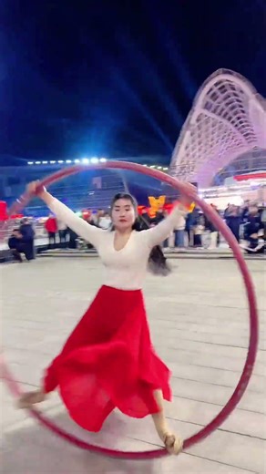 #Ring dance There was no time to feel the pain after falling; I immediately continued dancing.#dance