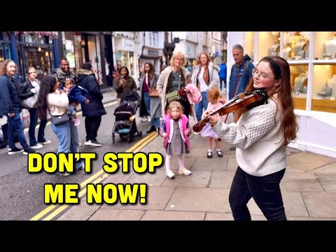 Crowd Stops For Busking Violinist Playing 'Don't Stop Me Now' by Queen!